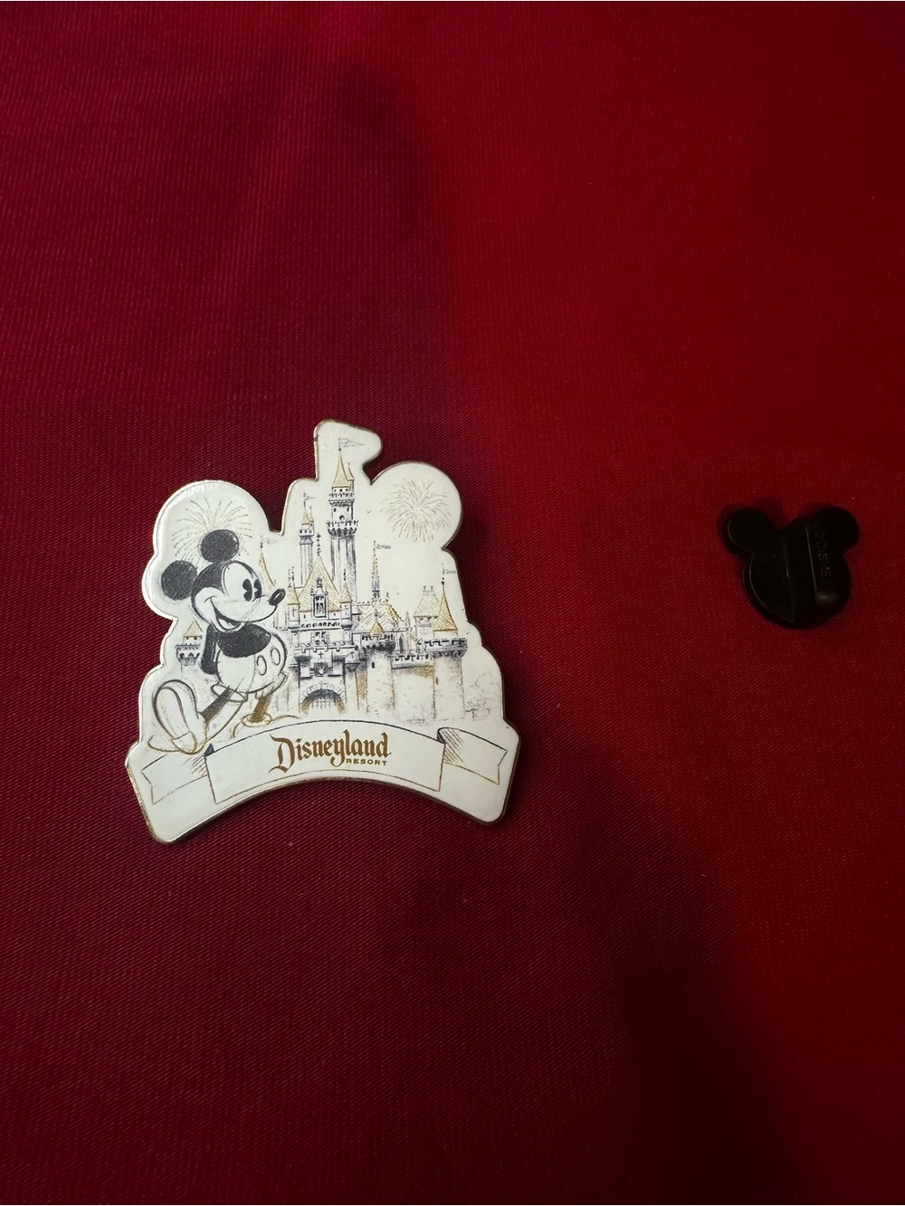 Disney Disneyland Mickey Mouse Castle Pin - Red Background